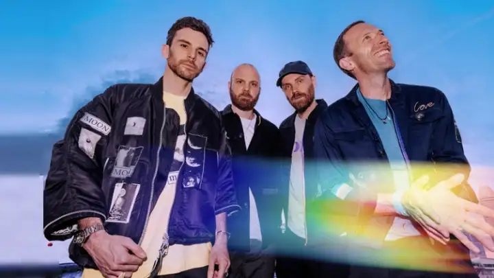 Novo álbum do Coldplay já tem data para sair. Vinis serão produzidos com garrafas pet recicladas