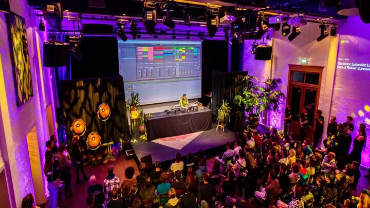 Em um mês, o ADE transforma Amsterdam na capital da música eletrônica; veja as diferenças entre programas da conferência