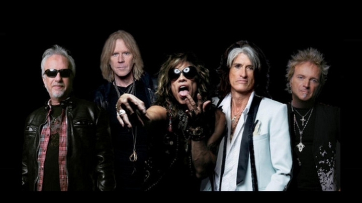 Com Steven Tyler impossibilitado de cantar, Aerosmith anuncia aposentadoria dos palcos