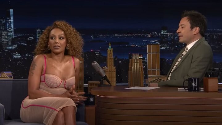 Mel B diz que ainda espera por uma reunião das Spice Girls